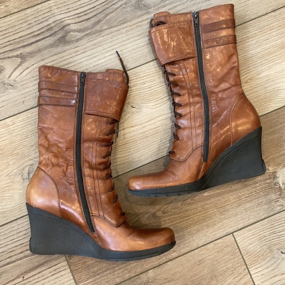 Kenneth Cole Reaction Grape Cede lace up heeled boots. - Picture 2 of 14